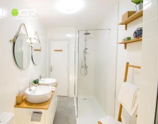 Spacious & Modern Apartment - Santiago de Compostela - 4
