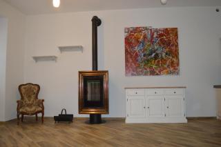 Parravicini Red Flower apartment - 3