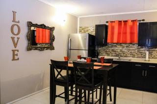Palm Spring Inn - Oranjestad - 1