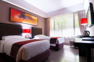 100 Sunset Kuta Hotel & Ballroom - Kuta - 7