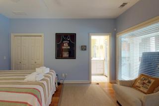 Royal Estate Plus Guest House - Hilton Head Island - 2