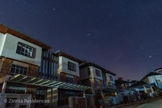 Zinnia Residence 5 - 1