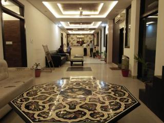 Dazzling East Gate - Agra - 3