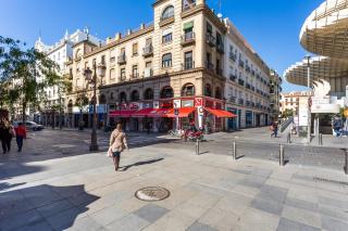 Puerta de la victoria - Sevilla - 9