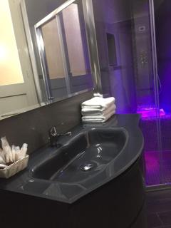 MB95 - Mezzocannone Luxurious Bed&Breakfast - 7