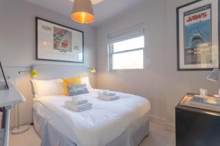 Notting Hill Home on Tree-Lined Street Near Tube Stations - Londres - 9