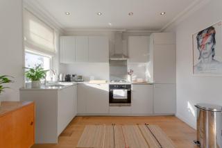 Notting Hill Home on Tree-Lined Street Near Tube Stations - Londres - 1