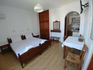 Casper's studios - Piso Livadi - 6