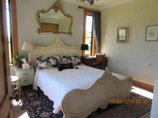 Redwood Valley B & B - Richmond - 4