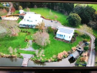 Te Kopura Lodge - Martinborough - 1