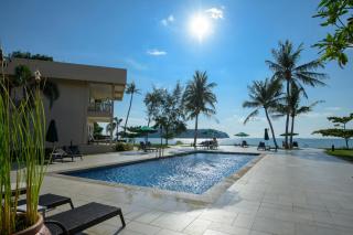 Frangipani Langkawi Resort - Pantai Cenang - 1