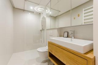 Old Town Premium Queen`s Apartments - Krakow - 9