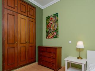 A03 - Central 1 Bed Apartment - Lagos - 3