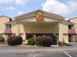 Super 8 by Wyndham Chattanooga/East Ridge - 6