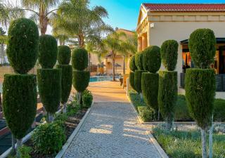 LuzBay Pool Apartments - Luz - 4