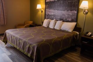 Super 8 by Wyndham Mississauga - Mississauga - 8