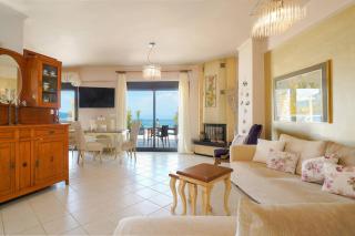 Lina's Sea View Apartments - 1