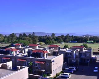 Essy's Furnished Homes Nakuru with pool & GYM - Nakuru - 7