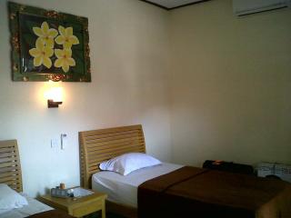 Kirana Home Stay - Sanur - 3