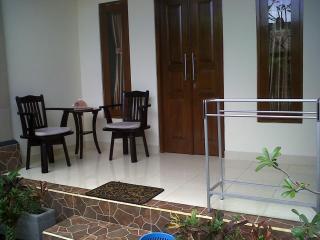 Kirana Home Stay - Sanur - 4