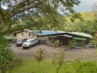 Malekus Mountain Lodge - Aguas Claras - 3