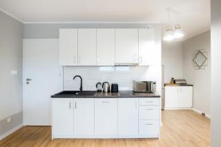 Apartments Gdynia Na Fali with Free Parking by Noclegi Renters - Gdynia - 8