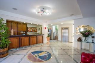 Residence Torre Del Mar - Alba Adriatica - 8