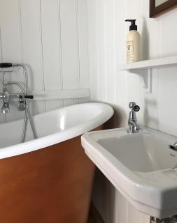 Barnham Court Farm - Barnham - 8