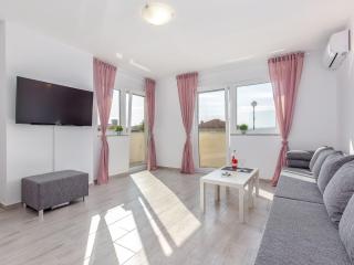Peaceful Villa in Dramalj with bubble bath - Dramalj - 9