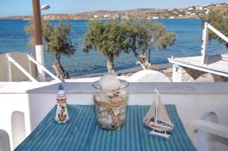 Alexandra's Rooms - Parikia - 9