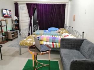 Condo Near NAIA Airport T 1,2,3&4 v4 - Manila - 0