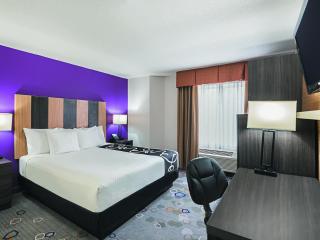 La Quinta by Wyndham Minneapolis Northwest - Brooklyn Park - 4