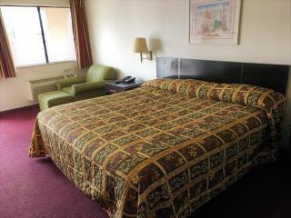 American Inn & Suites - Albuquerque - 8