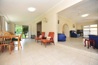 Seascape Holidays - 53 Reef Street - Port Douglas - 1