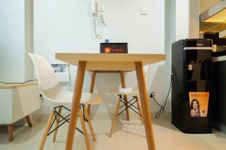 Well Furnished 1BR Brooklyn Alam Sutera Apartment By Travelio - Dongkal Dua - 8