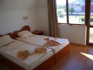 Hotel Strinava - Primorsko - 9