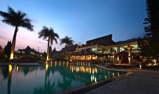 Puteri Gunung Hotel - Lembang - 9