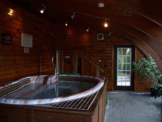 Tall Pines Motel - Lake George - 9