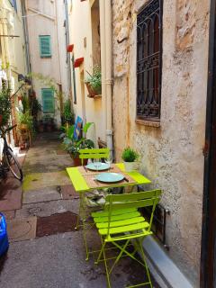 SUPERBE SOUPLEX PLEIN COEUR VIEILLE VILLE - Antibes - 2