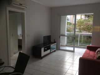 Bem localizado com sacada, churrasqueira, garagem e split - 1