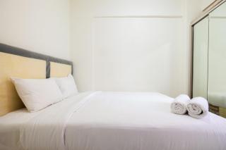 Comfortable 2BR Green Pramuka City Apartment By Travelio - 0