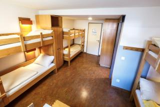 Jugendherberge Garmisch-Partenkirchen - membership required! - Garmisch-Partenkirchen - 1
