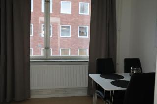 Fastliving Apartment Hotel - 2