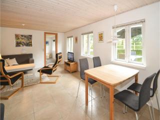 Two-Bedroom Holiday Home In Stege - 9