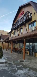 EFM Motel - Brezoi - 1