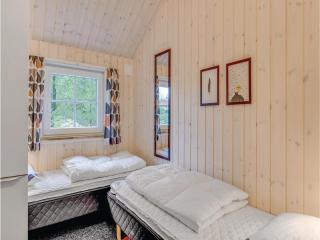 Six-Bedroom Holiday Home In Blavand - Blåvand - 3