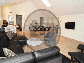 Five-Bedroom Holiday Home In Blavand - Blåvand - 8