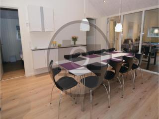 Five-Bedroom Holiday Home In Blavand - 3