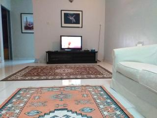 AsSalam Homestay - Seri Iskandar - 8