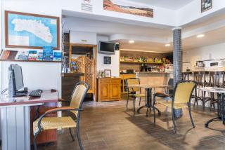 Apartamentos Sol Ponent - Cala Blanca - 6